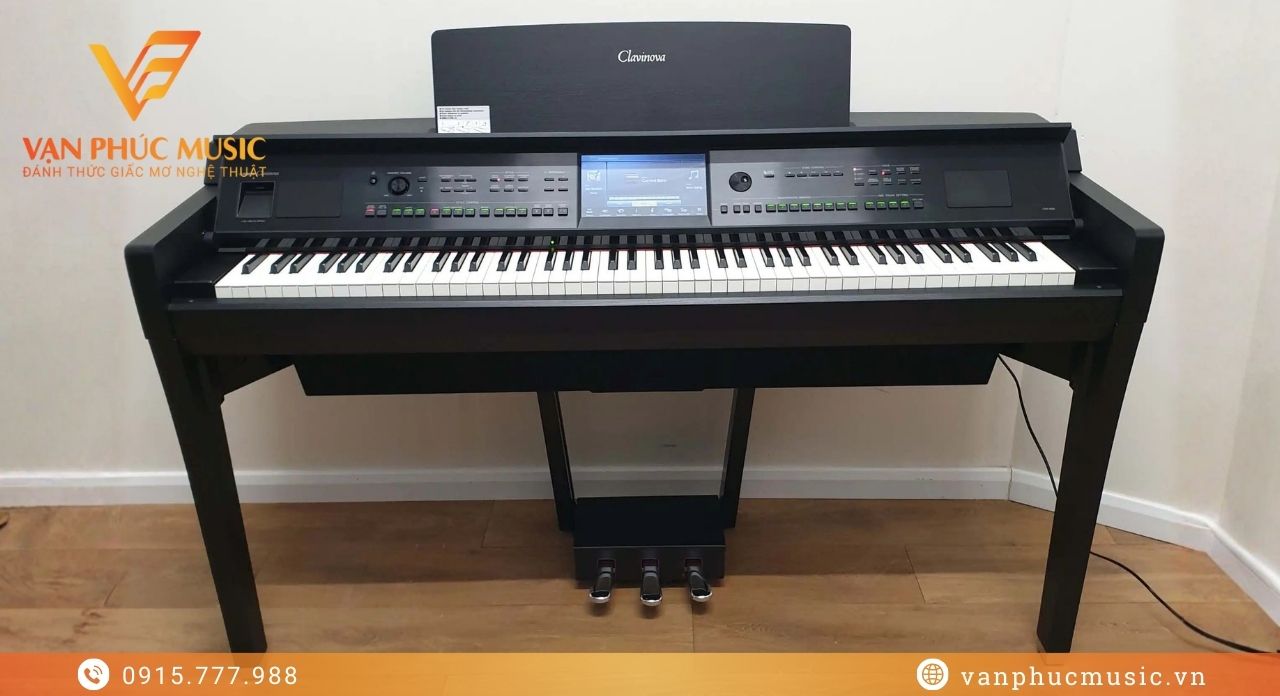 YAMAHA CVP-809B