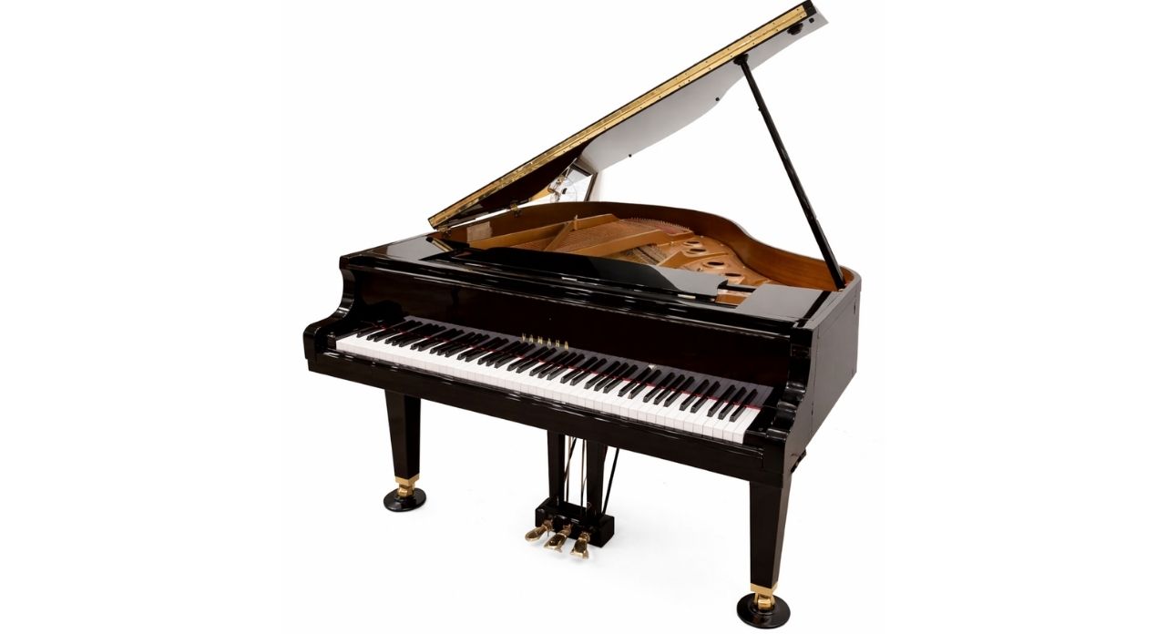 YAMAHA G1B