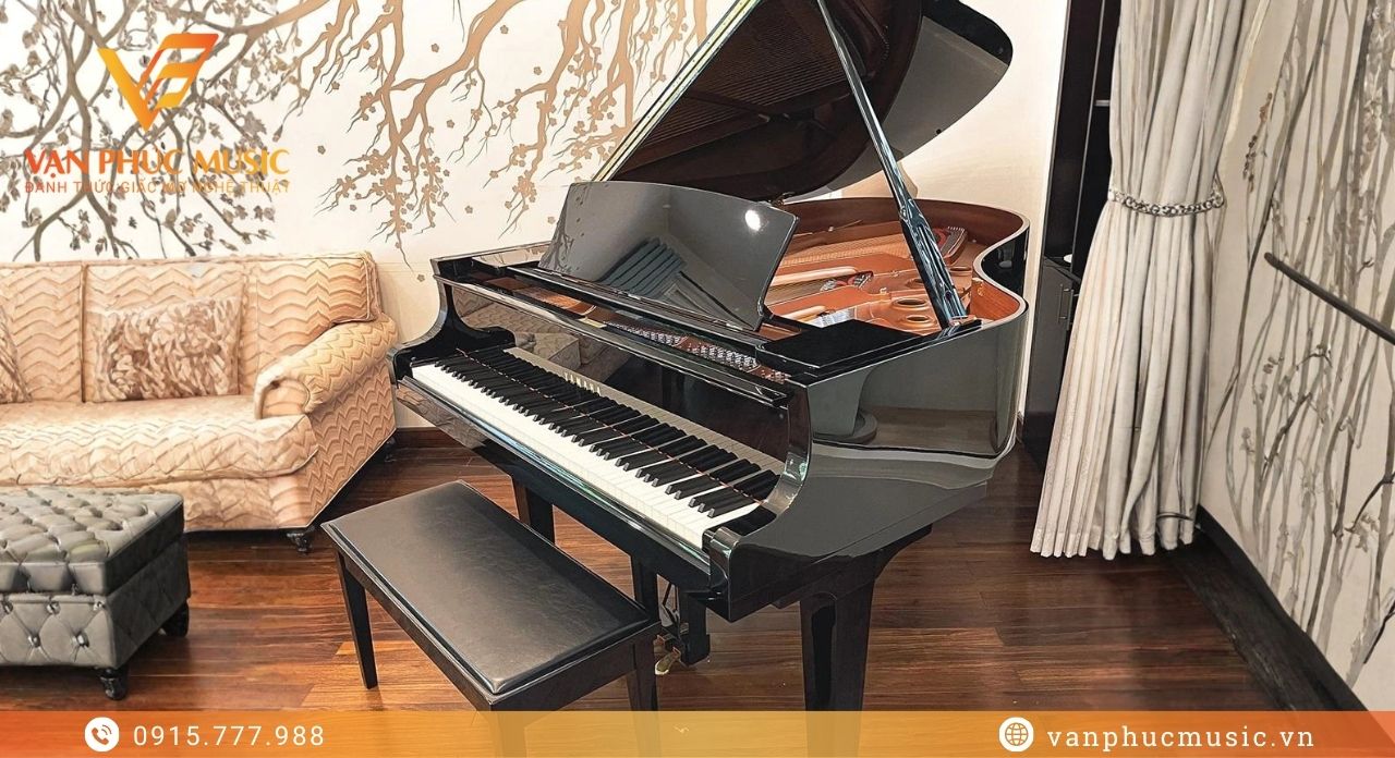 YAMAHA G1B