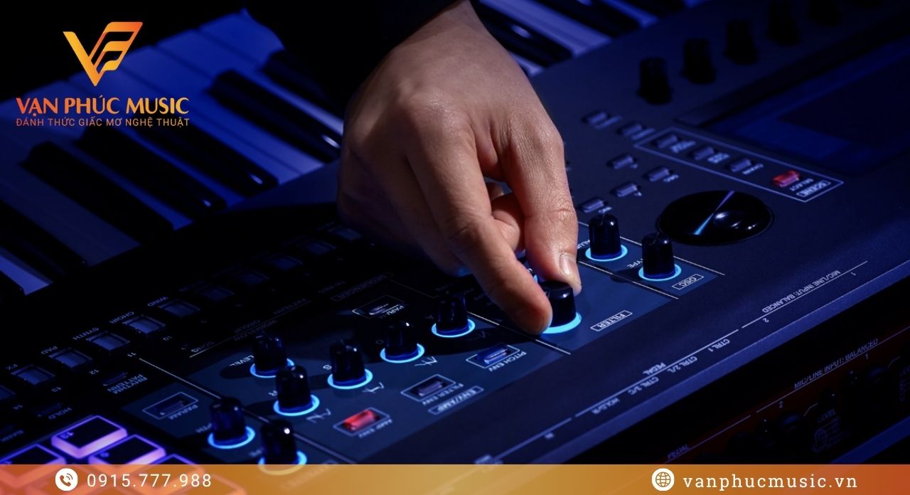 fantom 8 roland
